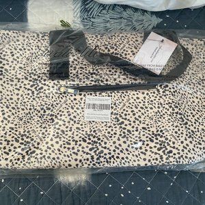 Mali + Lili Leopard Print Weekender Carry-On Bag Tote w/Zipper